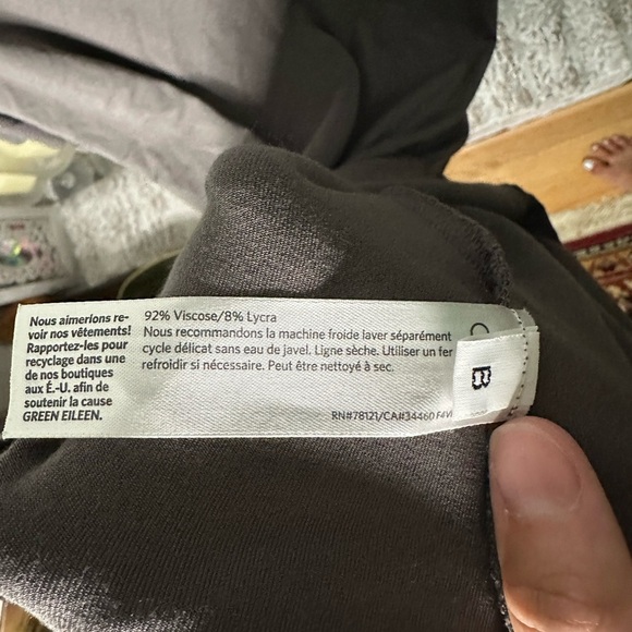 Eileen Fisher Gray Long Sleeve Bamboo Scoop Neck Sheath Dress - Picture 4 of 5